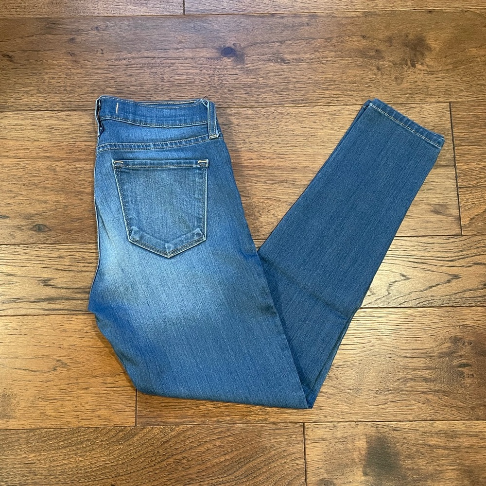 Jeans - Picture 2 of 10